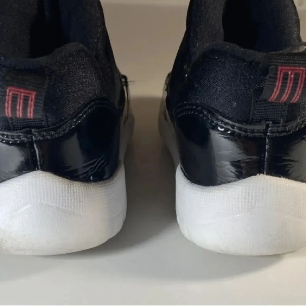 Jordan 11 Retro Little Flex Toddler Sneakers Black Size 10 / 10c